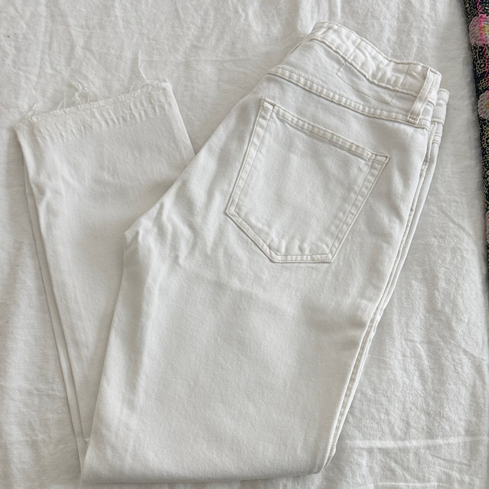 AMO White Denim